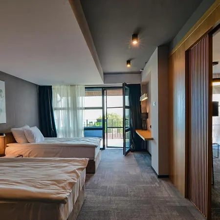 Hotel Boutique By Blacksearama
